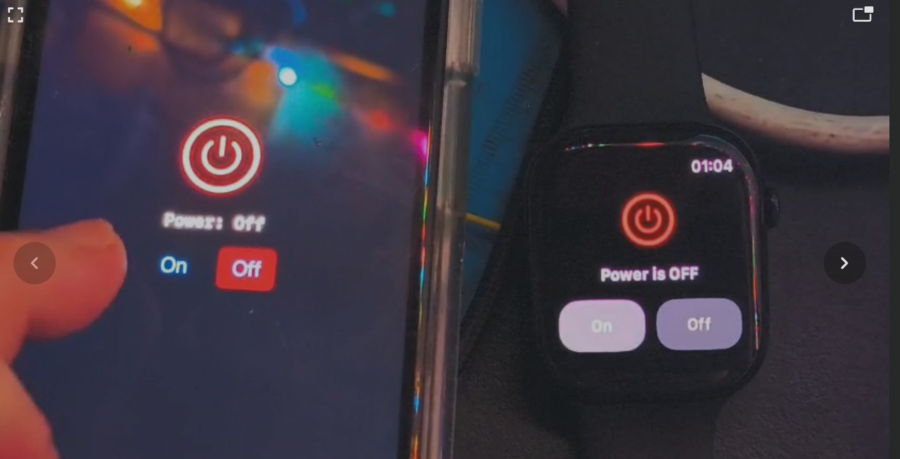 Apple Watch 与 iPhone 显示关闭电源。